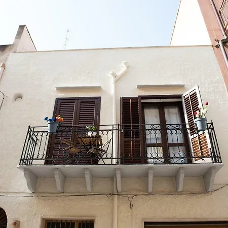 L' Arena - Sicilian Style 140 Mq Flat With Balcony And Arena Seeview *